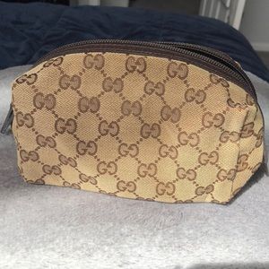 Gucci Logo Cosmetic Bag